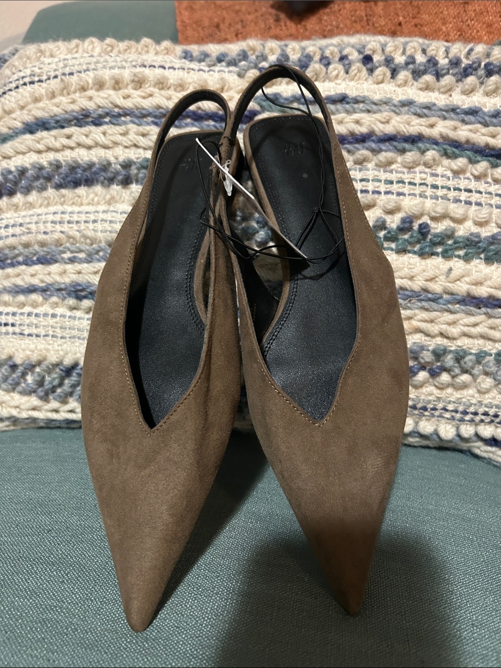 H&M Pointed Toe Slingback Flats in Taupe